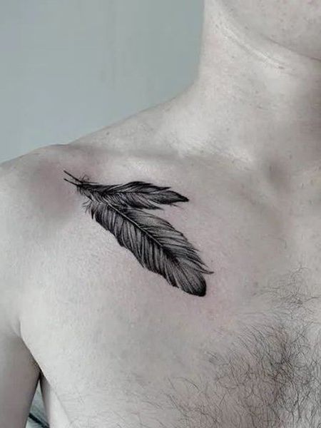 15 tatouages massifs de la clavicule pour les hommes et leur signification