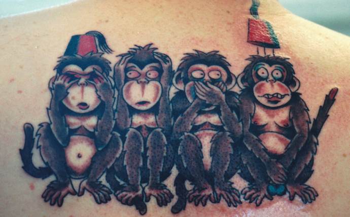 4 macaques