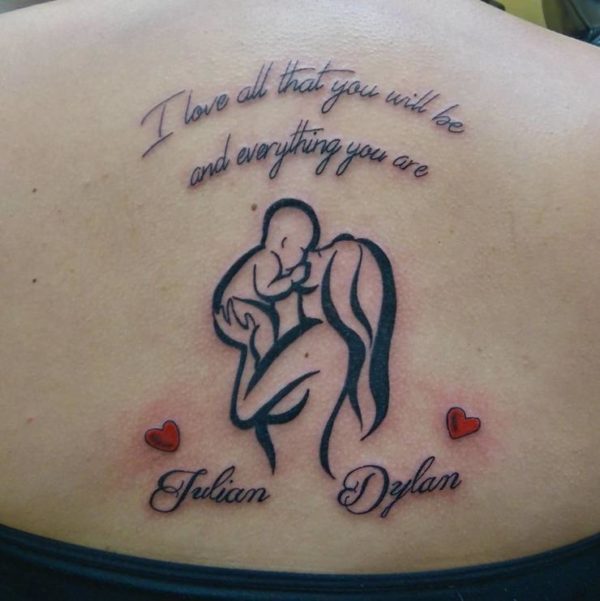 60 tatouages d'enfants pour les mamans qui montrent leur amour