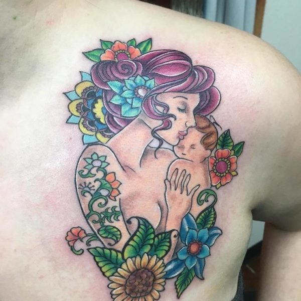 60 tatouages de bébé pour les mamans qui montrent leur amour