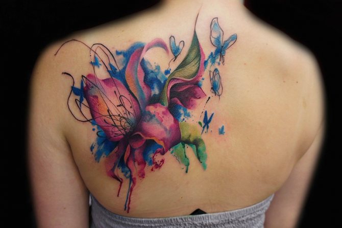 Tatouages à l'aquarelle