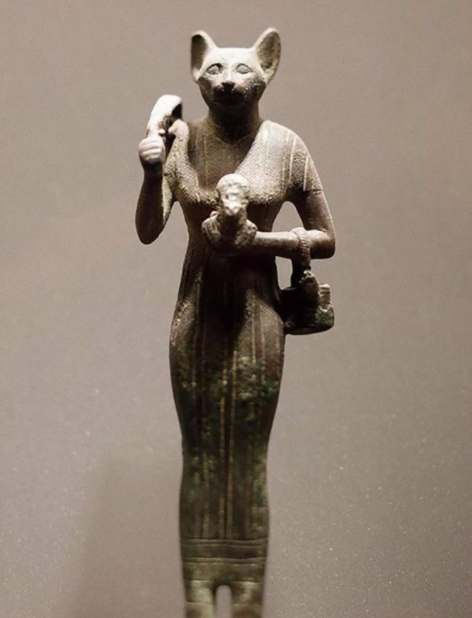 dieu baston d'Égypte