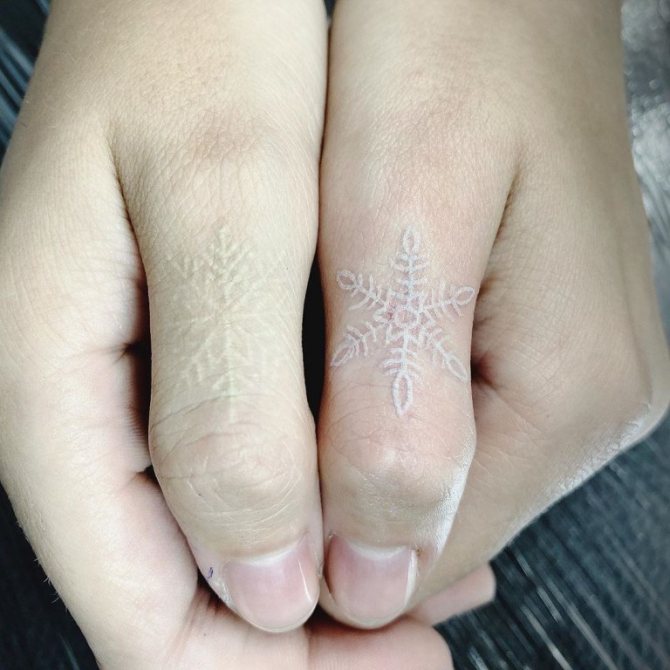 tatouage blanc