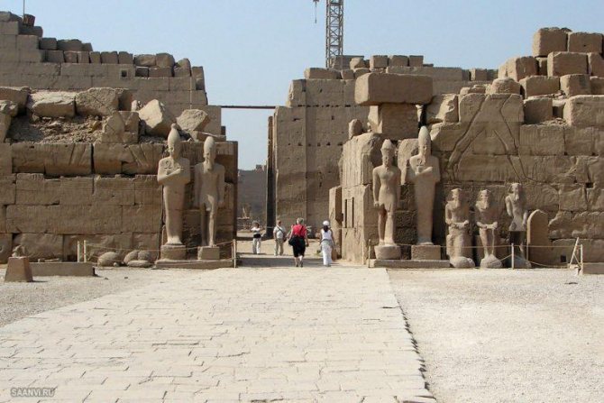 Dieu Amon Ra. Dieu de l'Egypte ancienne (8 photos)