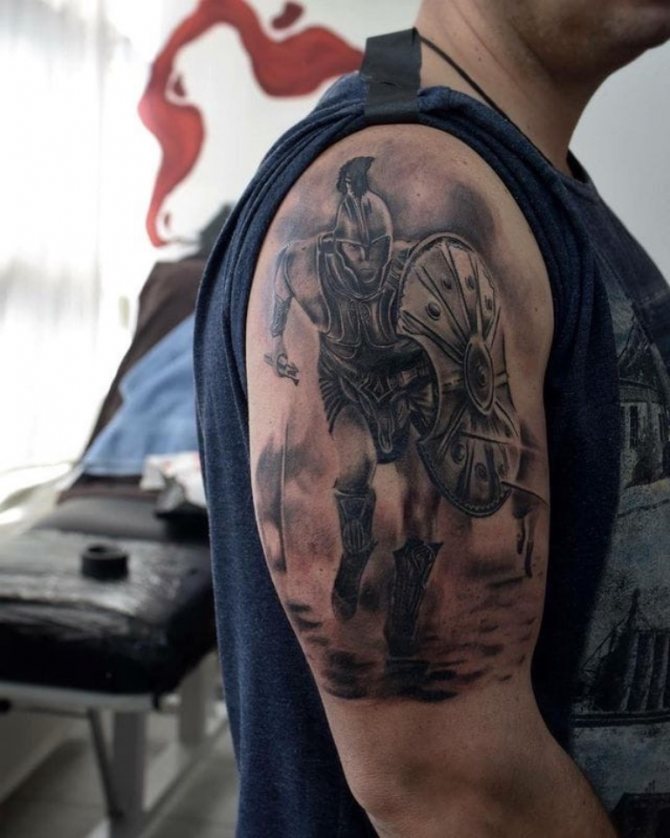 Que signifie le tatouage d'un spartiate ?