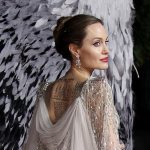 Ce que signifient les tatouages d'Angelina Jolie, David Beckham, Jared Leto et d'autres stars Photo n° 1