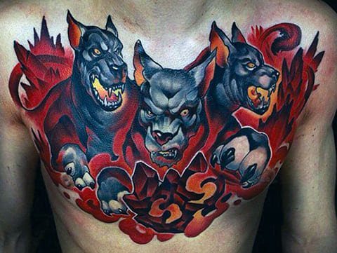 Tatouage de Cerbère en forme de fleur