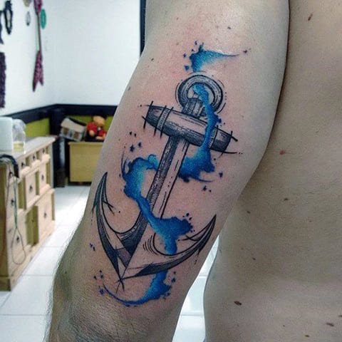 Tatouage d'ancre coloré