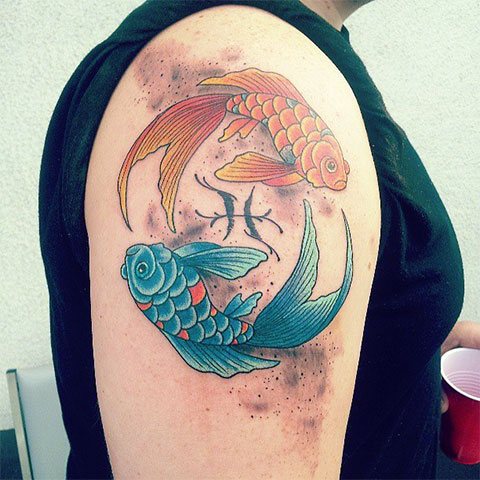 Tatouage en couleur - signe du zodiaque poisson