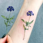 fleur et tatouage
