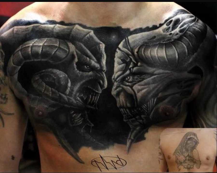 tatouage de démon sur la poitrine