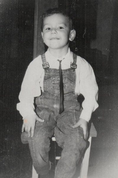 L'enfance de Danil n'a pas été différente de celle des autres enfants nés dans les années 1990.
