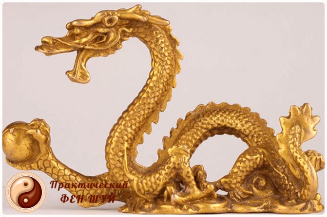 Dragon avec une perle