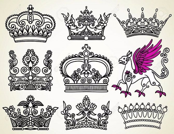 Esquisses de tatouages pour les couronnes