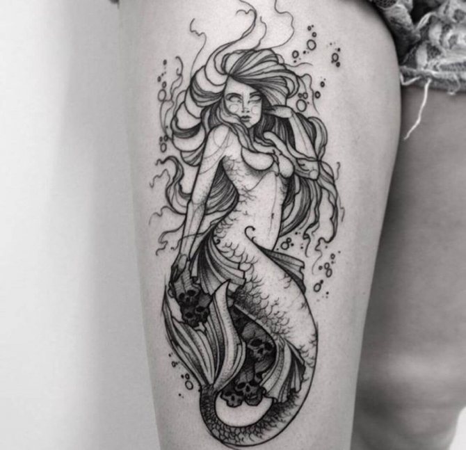 Esquisses de tatouages pour filles sur la hanche