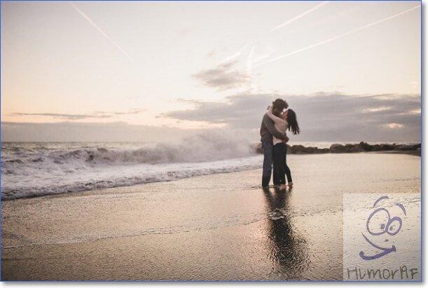 Photo d'un homme et d'une femme de dos