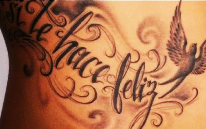 Dictions espagnols traduits pour l'amour, la vie, les relations, les tatouages de signification de beauté