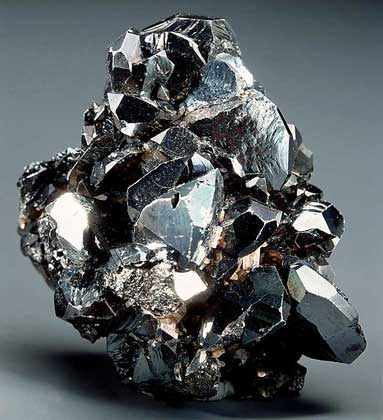 hématite (383x420, 28Kb)