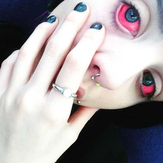 Tatouage des yeux, moulage des yeux