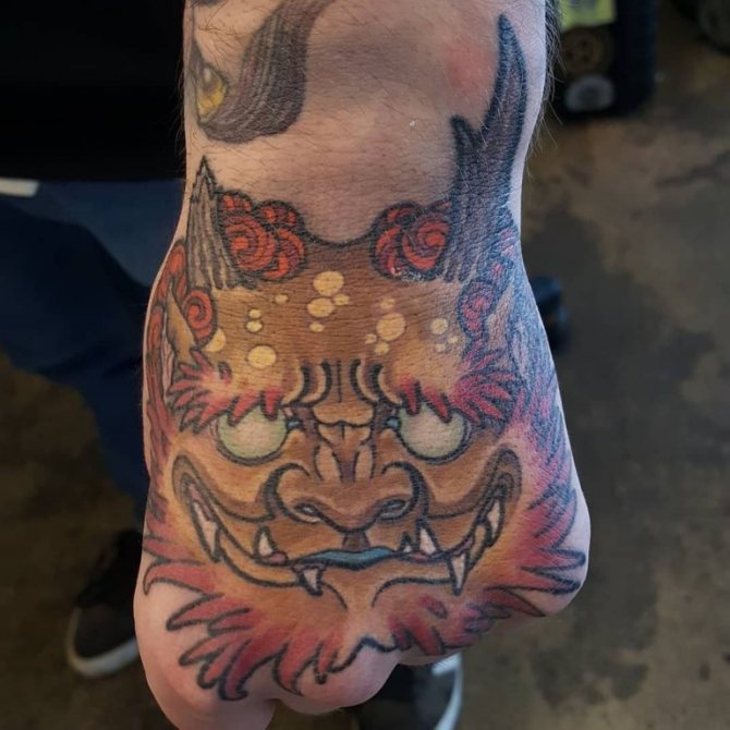 tatouage hanya