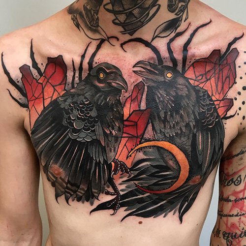 Tatouage de Hugin et Moonin. Signification, croquis sur le dos, l'épaule, le cou, la main