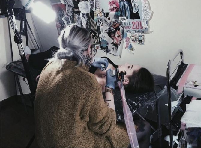 comment le tatouage est réalisé