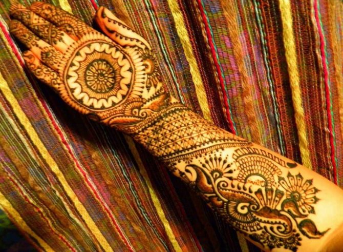 Comment enlever le mehendi ?