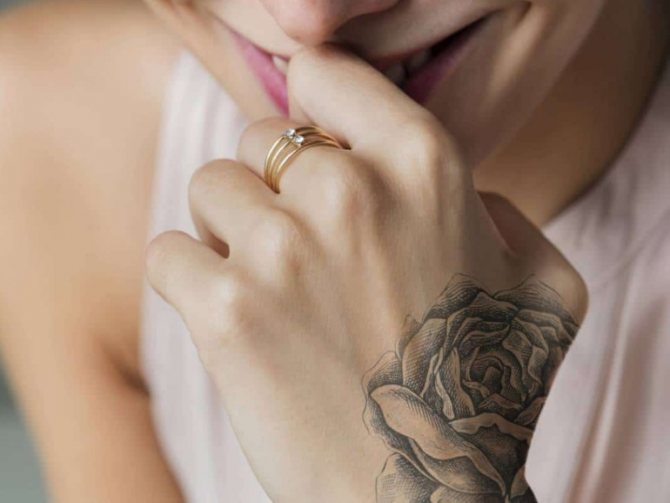 Comment les tatouages peuvent influencer un destin