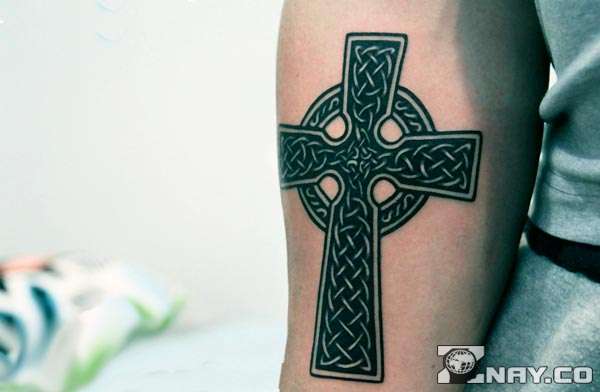 Croix celtique - tatouage