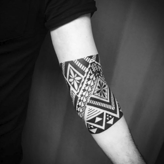 Motif de tatouage