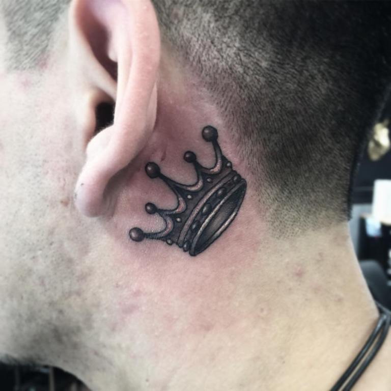 tatouage de couronne