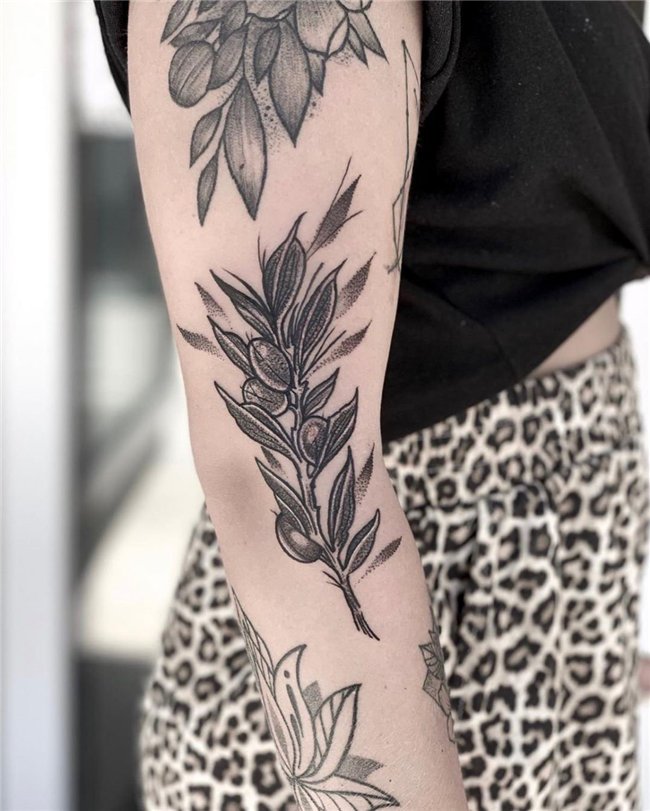 Gros tatouages sympas ! Les plus grands tatouages pour femmes et hommes - photo
