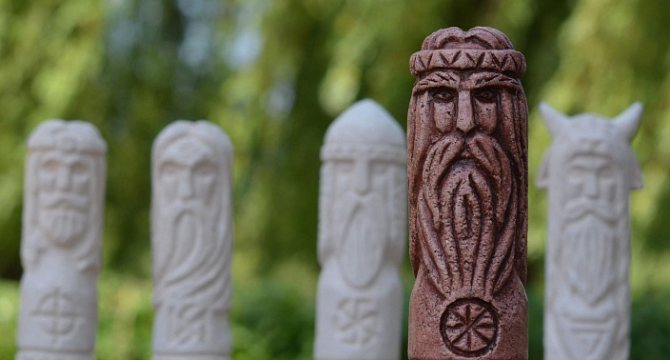 L'idole Svarog
