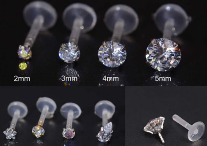 Labret dans l'oreille (boucle d'oreille, bijou de piercing). Qu'est-ce que c'est, photo, où l'acheter