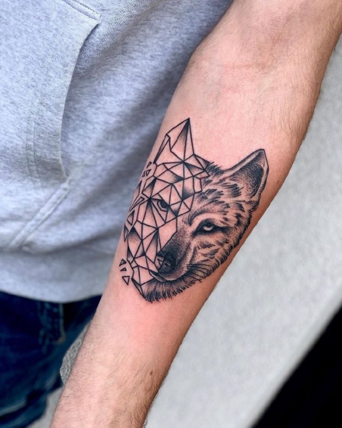 Tatouages faciles sur le bras