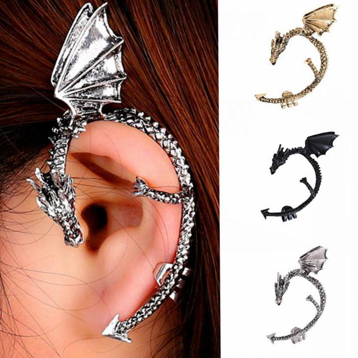 boucle d'oreille gauche
