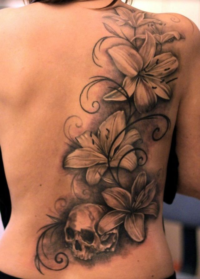 Tatouages de lys pour les filles