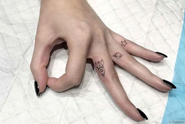 Petits tatouages pour filles et garçons
