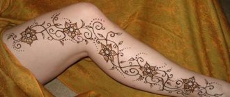 Mehendi sur les pieds