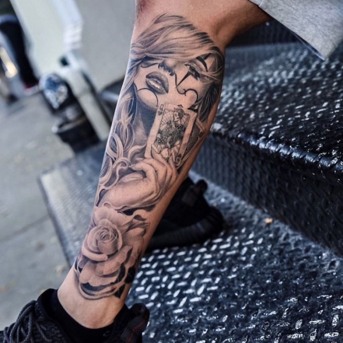 Motifs de tatouage pour les filles