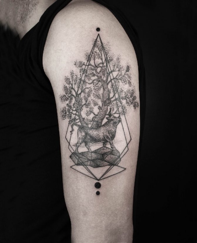 Tatouages pour hommes sur l'épaule - Tatouages pour hommes sur l'épaule - Tatouage pour hommes sur l'épaule