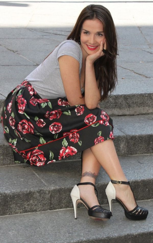 Natalia Oreiro avec un tatouage sur la jambe