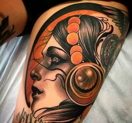 Tatouage en couleur de style réaliste néotraditionnel
