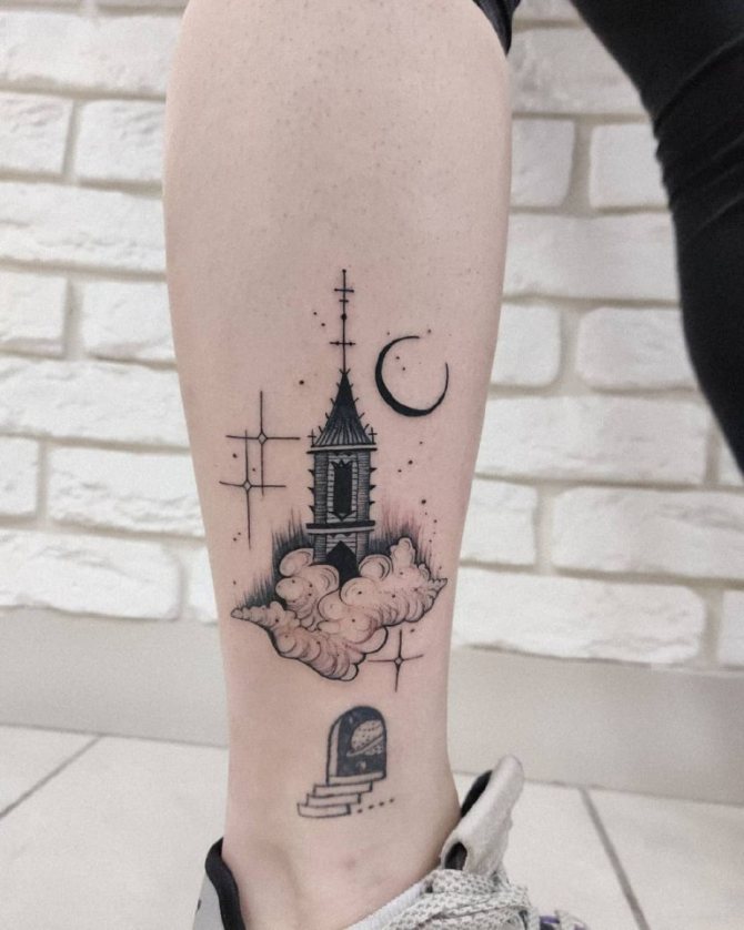 tatouage étrange