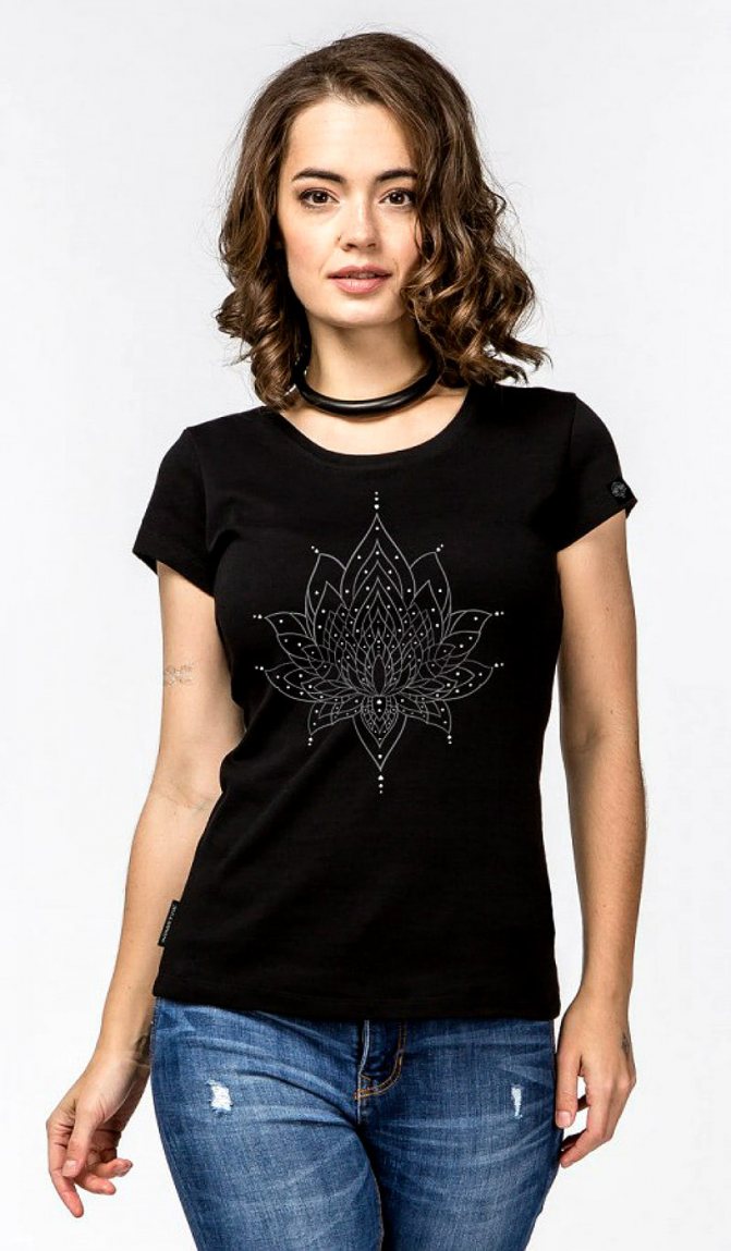 Vêtements Lotus