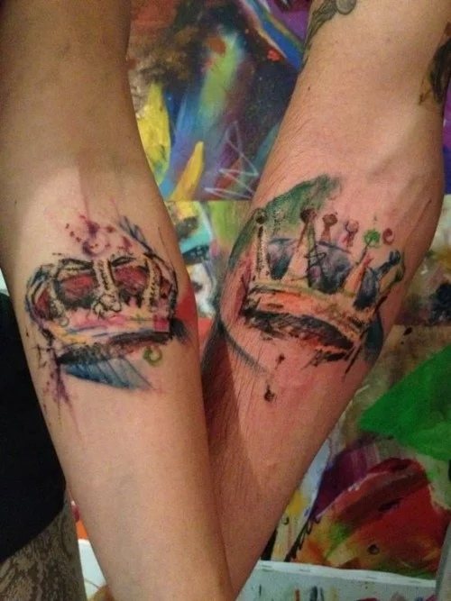 Tatouages jumelés pour les amoureux : 50 idées géniales pour dire que vous êtes ensemble pour toujours