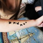 Partak est ? comment se faire tatouer avec une aiguille à la maison