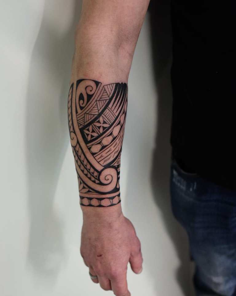 tatouages polynésiens