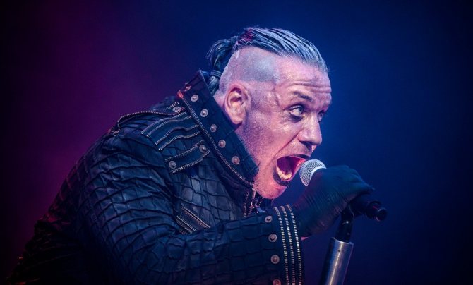 Rammstein : TATTOO - traduction de la chanson