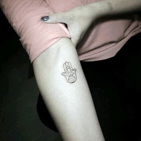 Tatouage des mains de Fatima